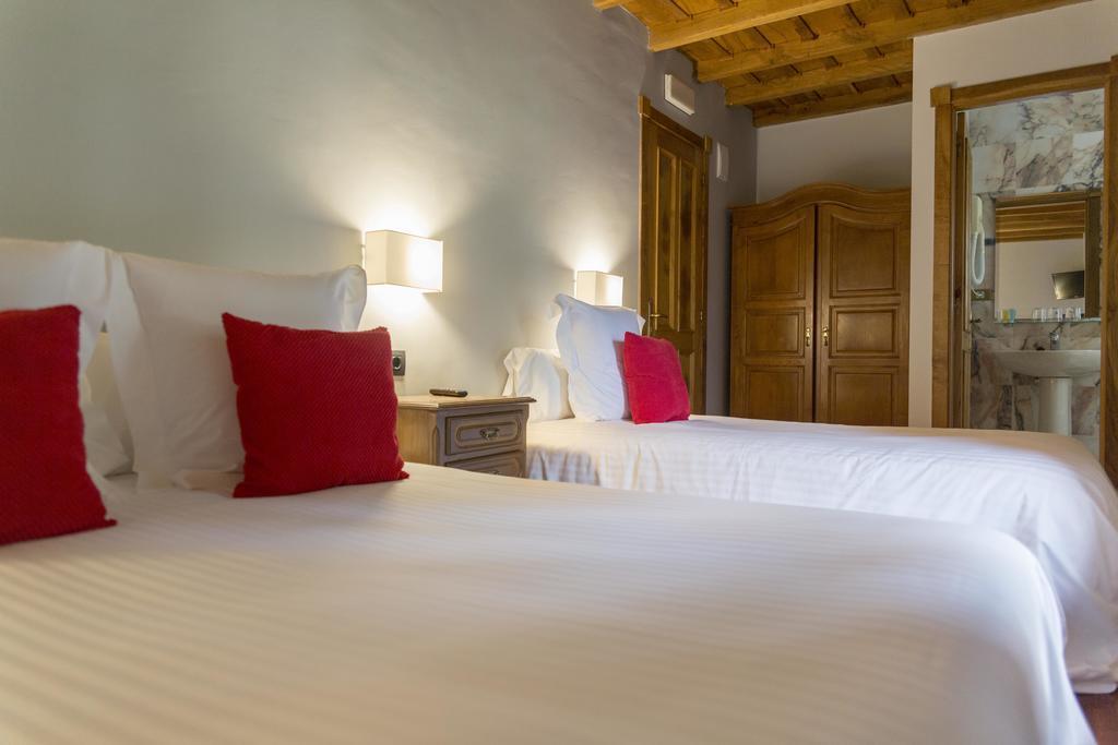 Hotel Don Pablo Pechón Zimmer foto